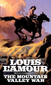 Книга - Война в Кедровой Долине.  Луис Ламур  - прочитать полностью в библиотеке КнигаГо