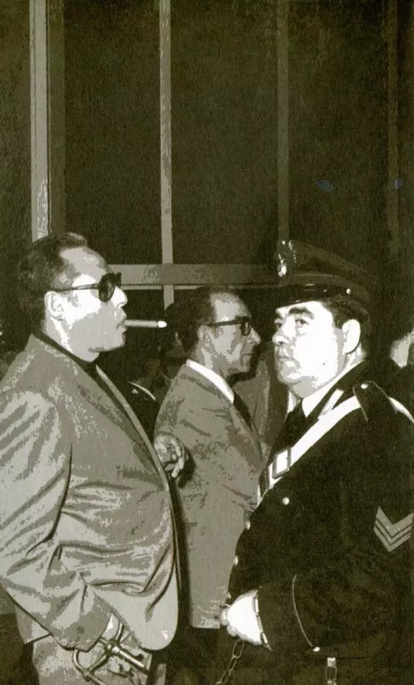 Книгаго: Повседневная жизнь итальянской мафии. Иллюстрация № 3