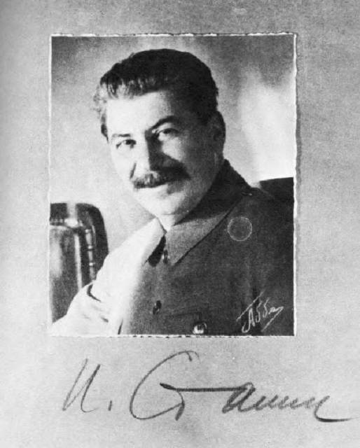 Книгаго: И.В. Сталин смеётся. Юмор вождя народов. Иллюстрация № 1